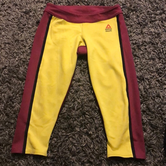 Reversible Reebok workout pants. Cropped. Small. - Picture 4 of 5